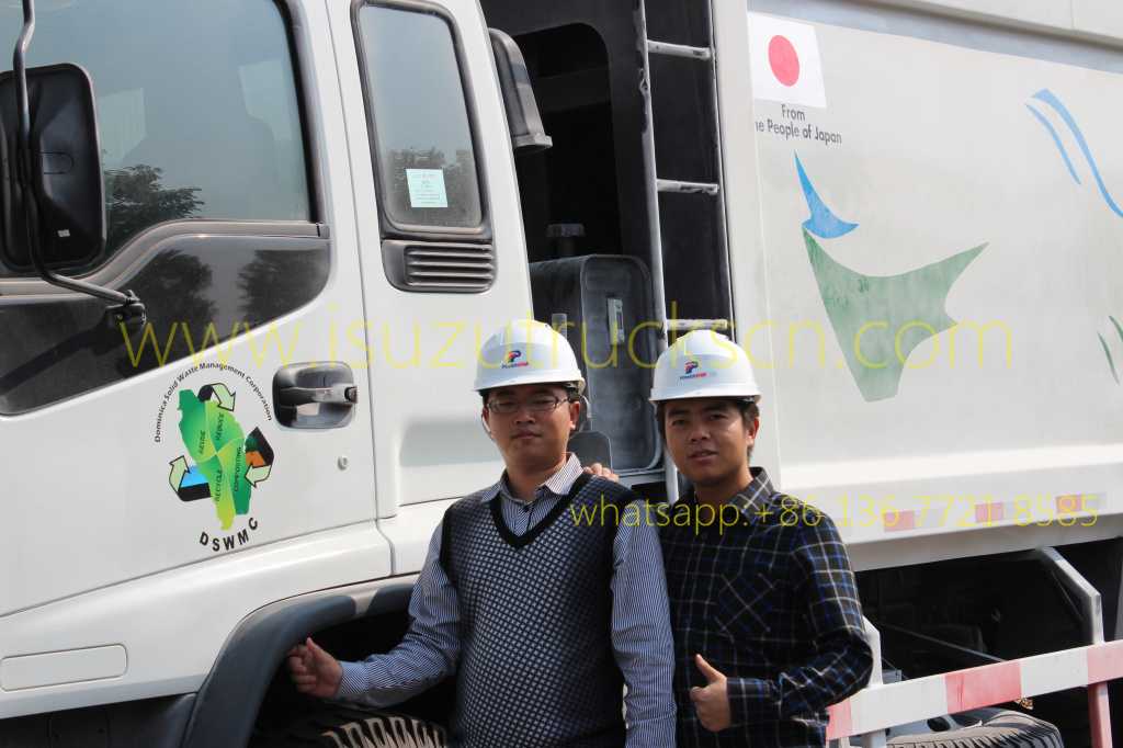 details picture and specification for rear loader garbage truck Isuzu 14 cbm