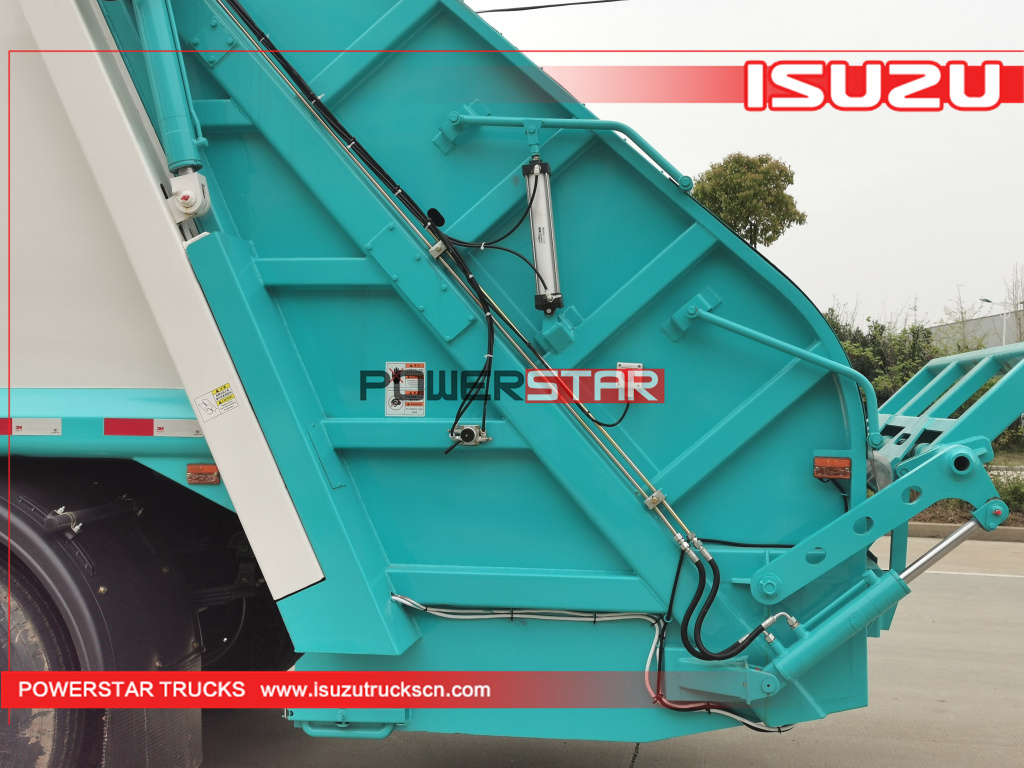 12cbm Isuzu Waste Compactor Vehicle FTR Rear Loader Garbage Truck 
