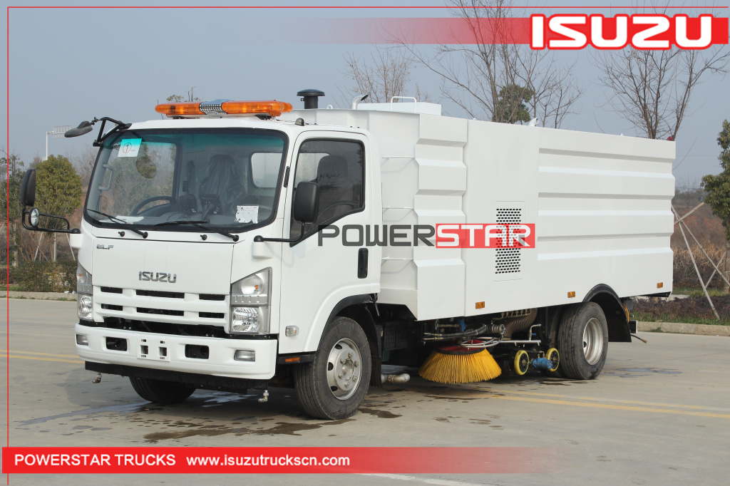 New ELF/700P Isuzu Vacuum Wet Type Road Sweeper Truck for sale