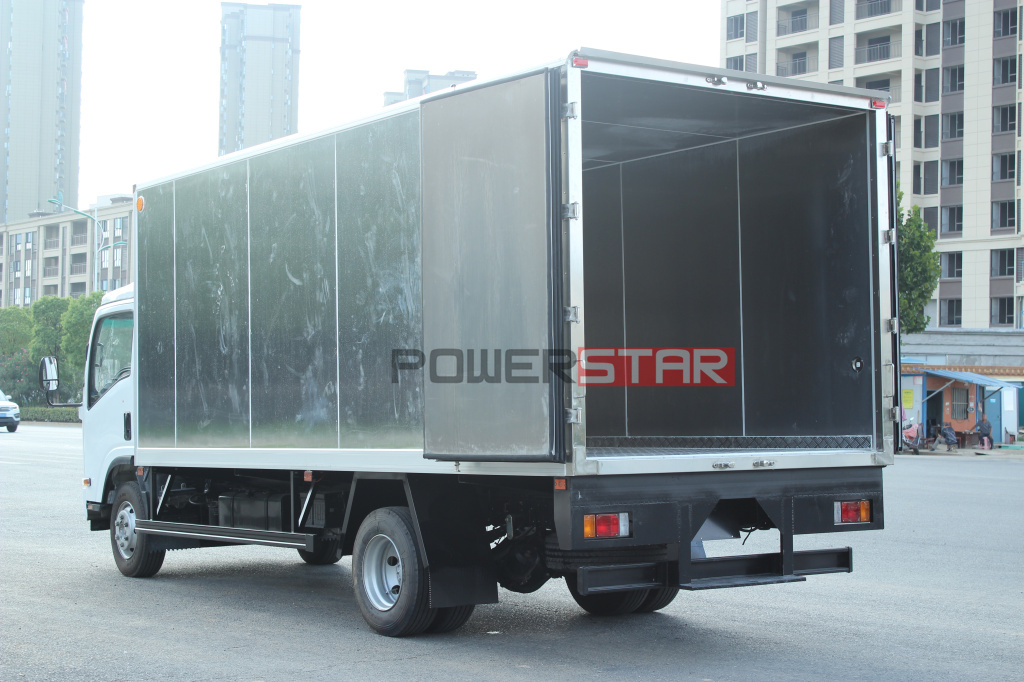 Hauling truck Isuzu Elf Aluminum Closed Cargo Van Trucks