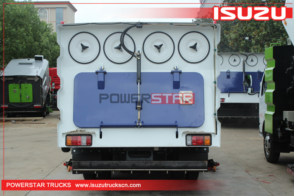 ISUZU ELF Vacuuming Sweeper Strong Suction Road Vacuum Cleaner Road Cleaning Vehicle
