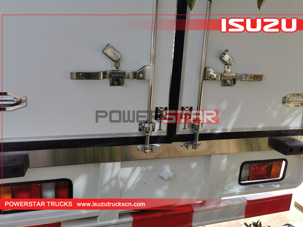 Isuzu 3ton 4ton double cabin refrigerated cold room van truck freezer truck for hot sale