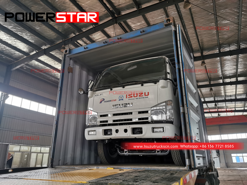 Rwanda - ISUZU 4,000L vacuum tanker Mobile Sewage Suction Truck for sale