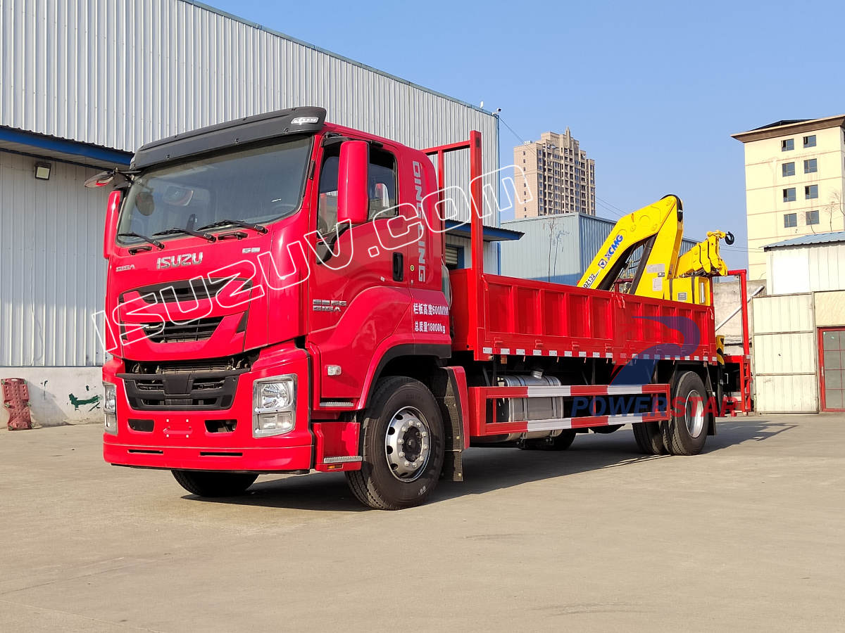 Rwanda Isuzu Giga Dropside Cargo truck with XCMG 6.3ton GSQZ132 knuckle boom crane