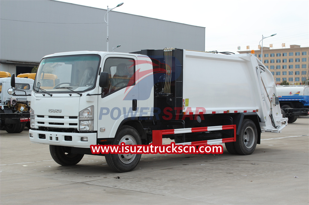 ISUZU NPR 8cbm rear end loader compactor truck