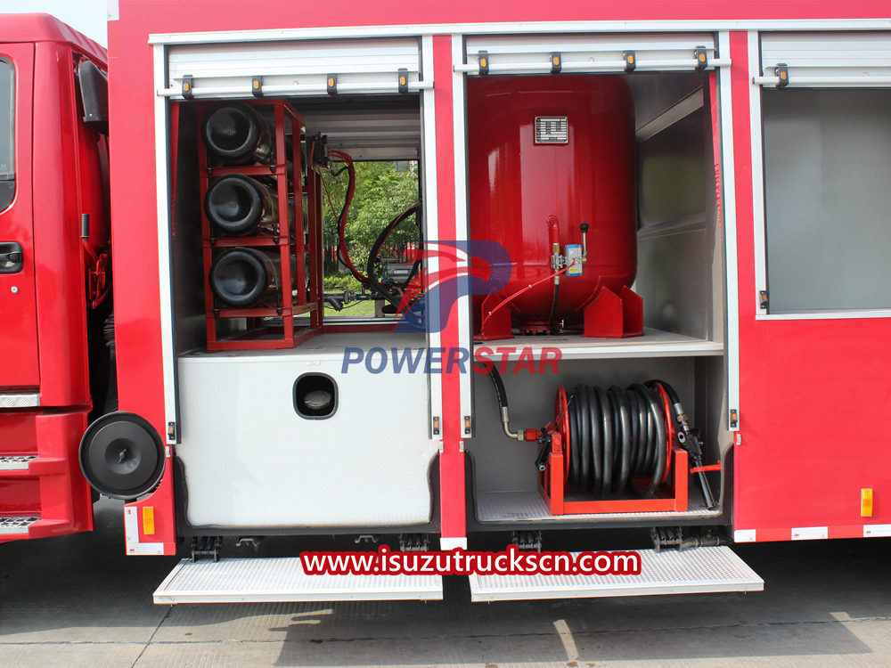 Isuzu fire engine