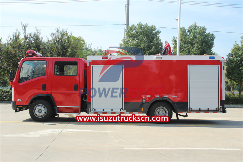 ISUZU ELF fire tender