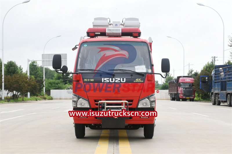 isuzu 600p fire truck