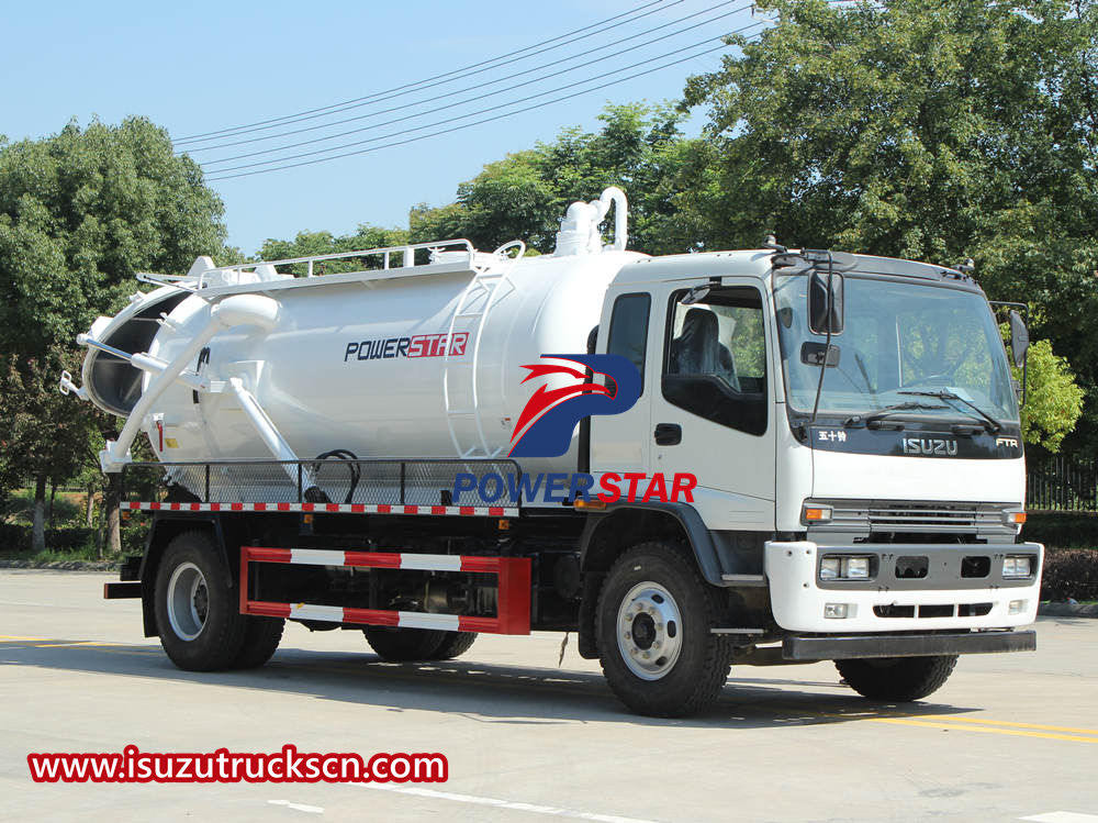 Isuzu vacuum suction truck