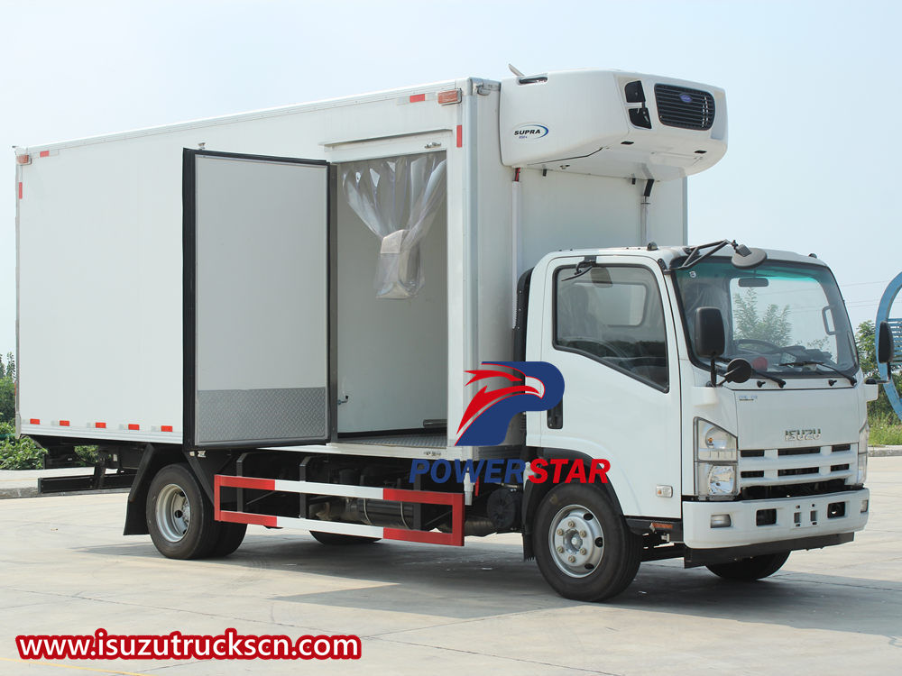 Isuzu refrigerated boxcar