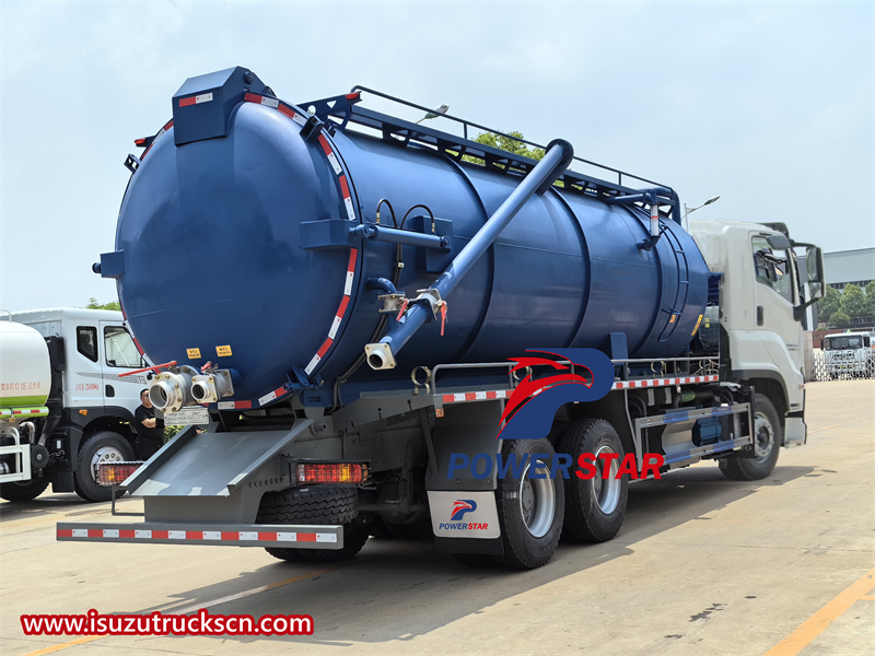 isuzu giga vacuum tank truck