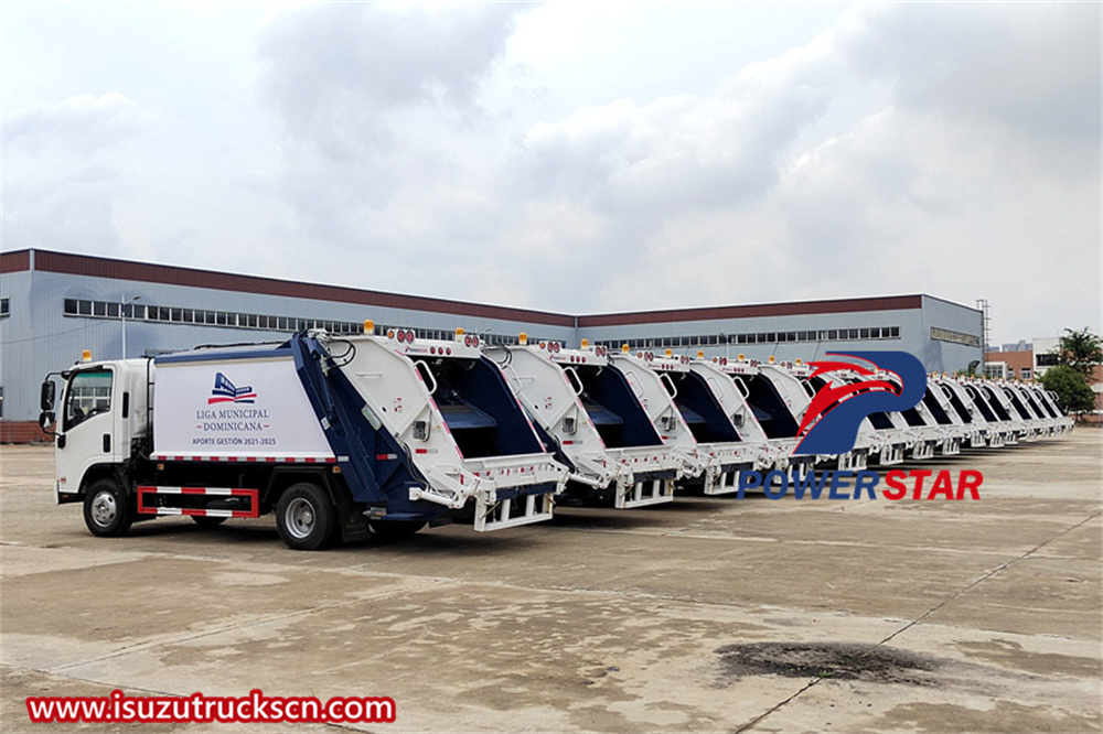 20 unit Isuzu NPR garbage rear loader truck export to Latin America