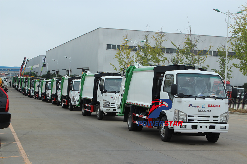 Isuzu garbage compactor truck