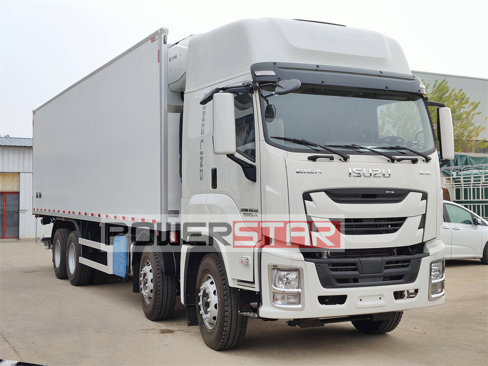 Isuzu giga VC61 refrigerated freezer truck