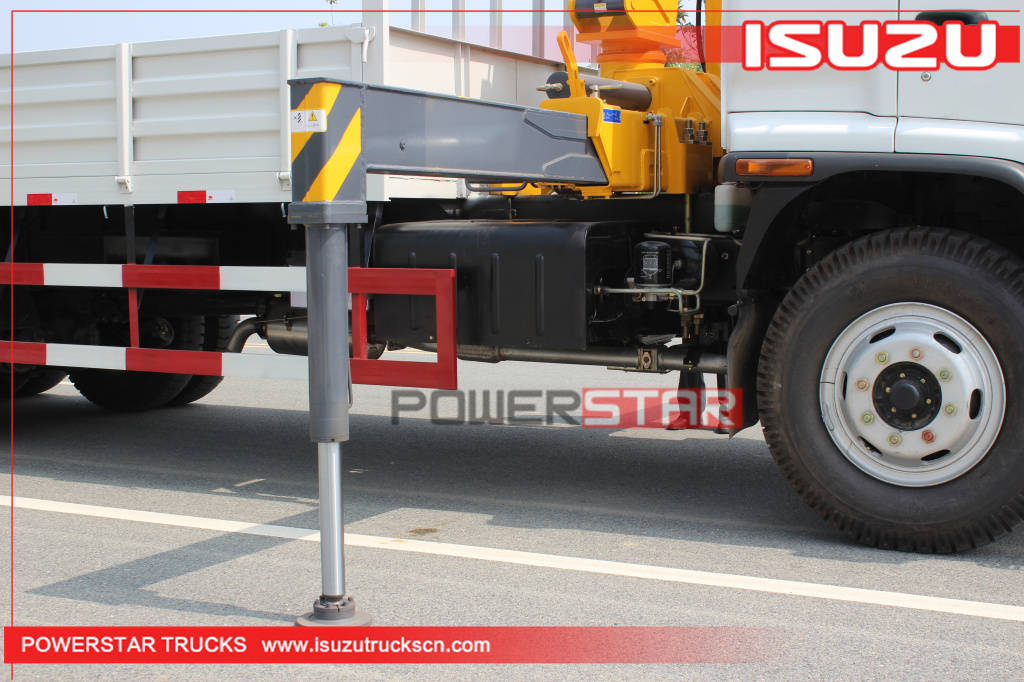 Custom Isuzu FVZ heavy duty Cargo truck with folding boom crane for sale