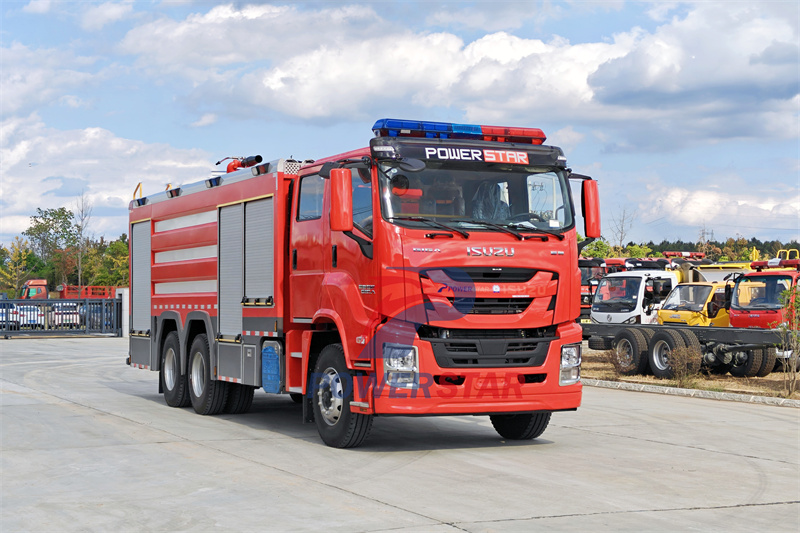 water tender fire ISUZU GIGA truck